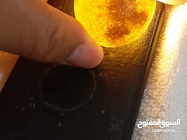 حجر كريم من أحجار صحراء ليبيا