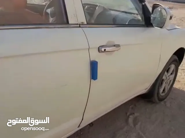 سلام عليكم سياره للبيع نوع سياره ليفان