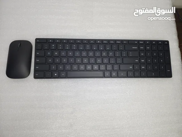 لوحة مفاتيح وماوس أصلية من مايكروسوفت مع اتصال بلوتوث موقع سوق المعبيلة