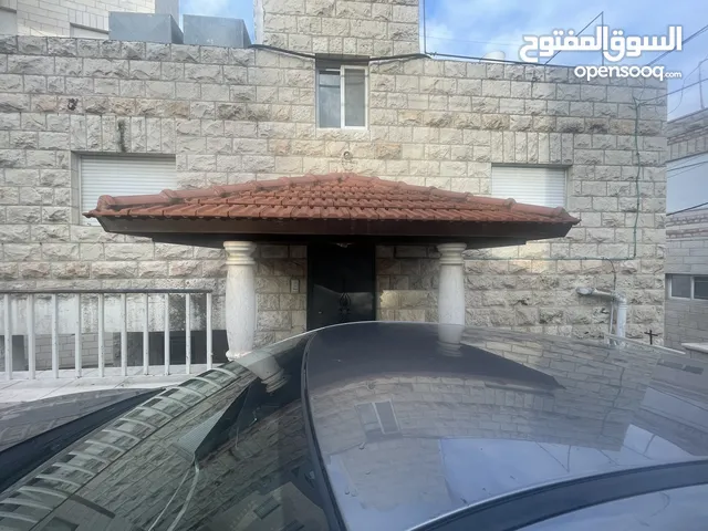 140 m2 2 Bedrooms Townhouse for Rent in Bethlehem Beit Jala
