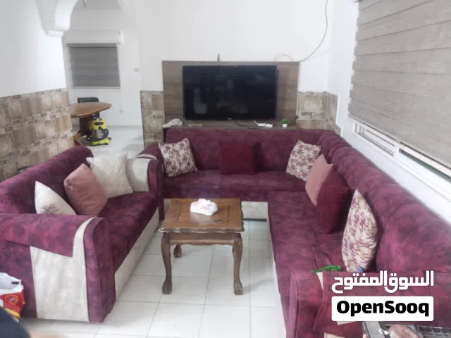 أثاث منزل كامل وأجهزة كهربائية مستعملة للبيع (من المالك مباشرة وبسعر منطقي)