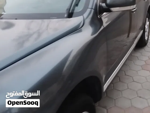 طوارق 2006 بحالة جيدة