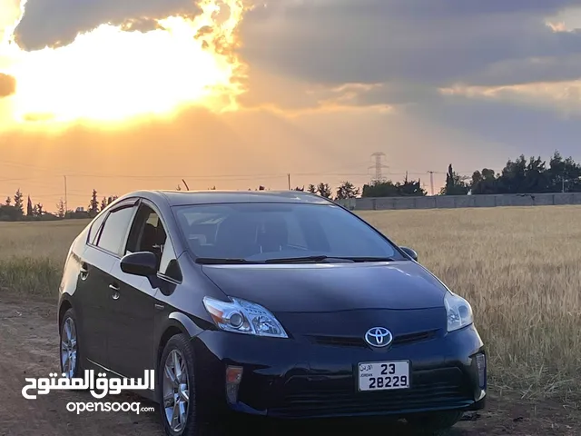 Used Toyota Prius in Madaba