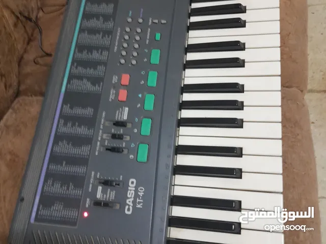 بيانو CASIO للبيع
