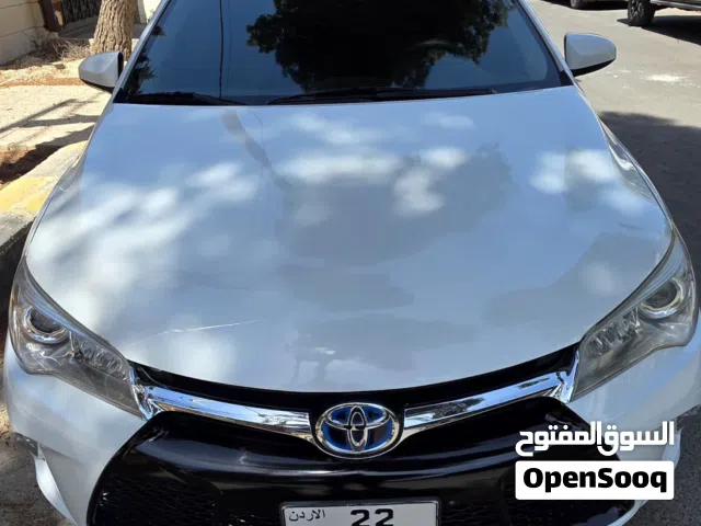 2015 تويوتا كامري XLE