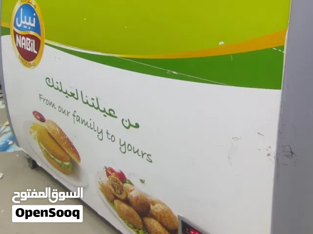ثلاجات عرض باب واحد تركي وايفيرست وفريزر تجميد