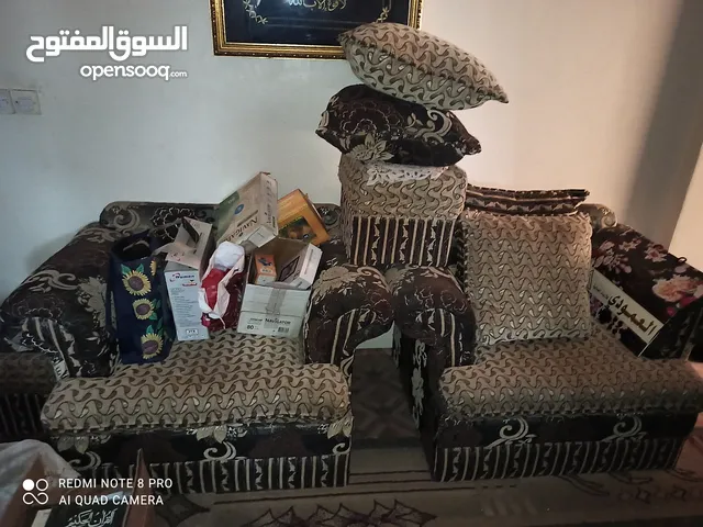 كراسي +دولاب صالة +ستة دواليب غرفة