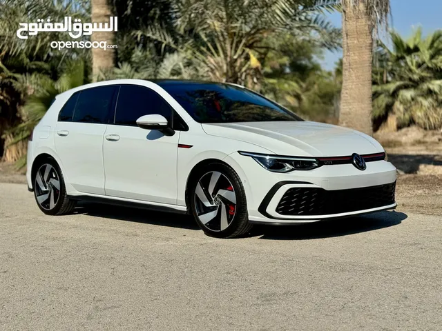 2021 Volkswagen Golf GTi package 1