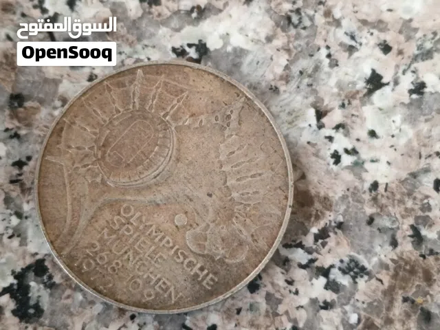 عملة امريكية
