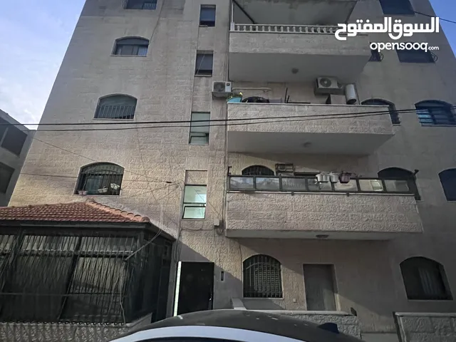شقة غير مفروشة للإيجار في منطقة سطح مرحبا