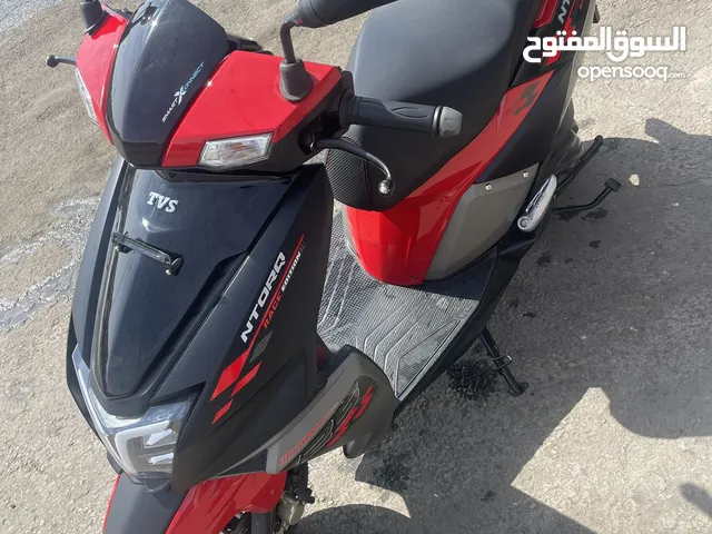 TVs 2023 بحالة ممتازة