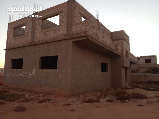 200 m2 4 Bedrooms Townhouse for Sale in Mafraq Other