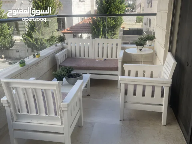 طقم كنب خارجي بحالة جيدة