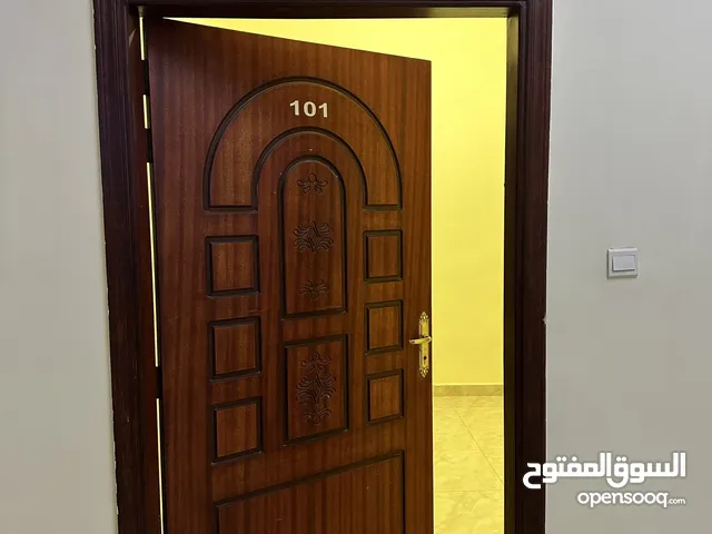 50 m2 4 Bedrooms Apartments for Rent in Abu Dhabi Al Shamkhah