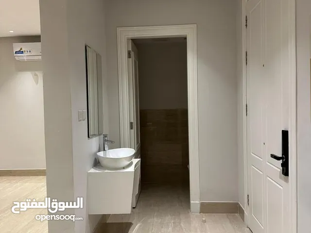 145 m2 3 Bedrooms Apartments for Rent in Al Riyadh Al Arid