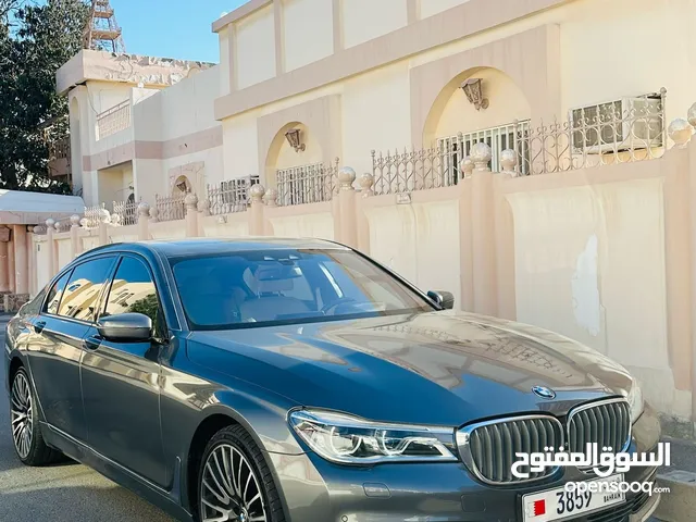 BMW750Li وكالة البحرين فول بيمه و فول اوبشن