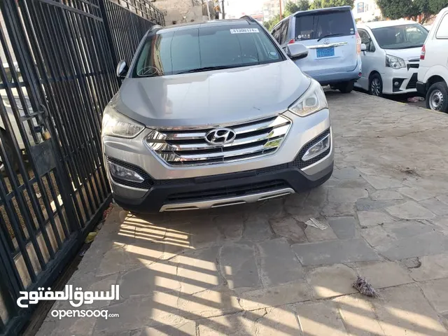 Used Hyundai Santa Fe in Sana'a