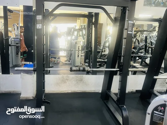 جهاز صالة رياضية سميت – نسخة IPRECOD بحالة ممتاز