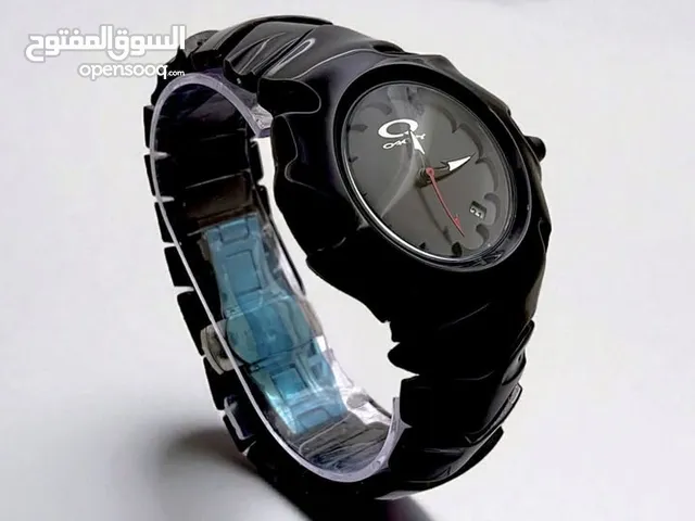 (FREE DELIVERY) Famous Sports Watch Glossy Black & Black