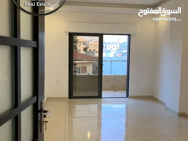 210 m2 3 Bedrooms Apartments for Sale in Amman Um Uthaiena