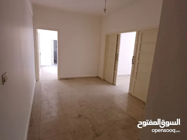شقة للإيجار