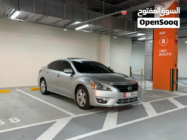 2015 نيسان التيما SV