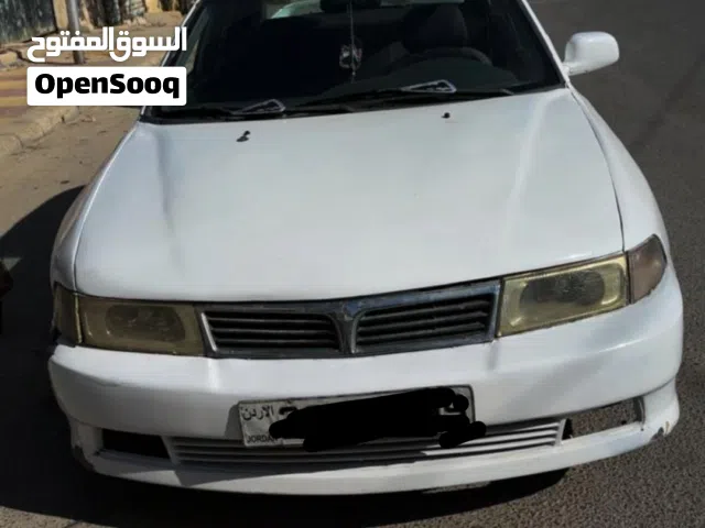 1999 ميتسوبيشي لانسر Standard