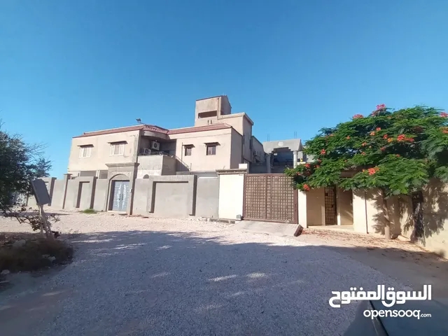 1590 m2 5 Bedrooms Villa for Sale in Benghazi Al Hawary