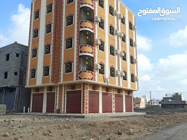 عماره سكني تجاري للبيع في المنصوره