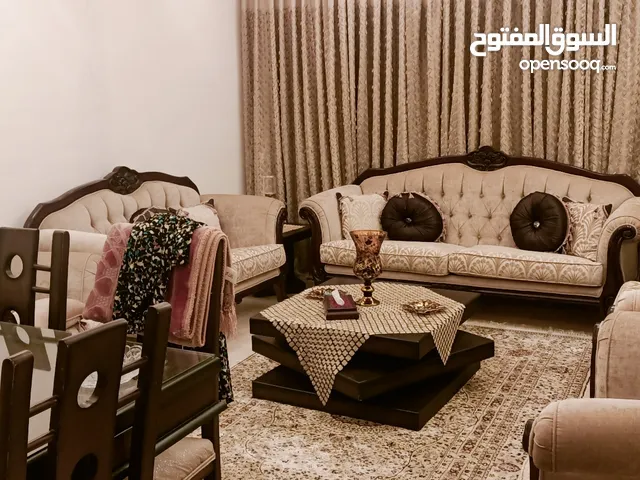 190 m2 4 Bedrooms Apartments for Sale in Amman Tabarboor