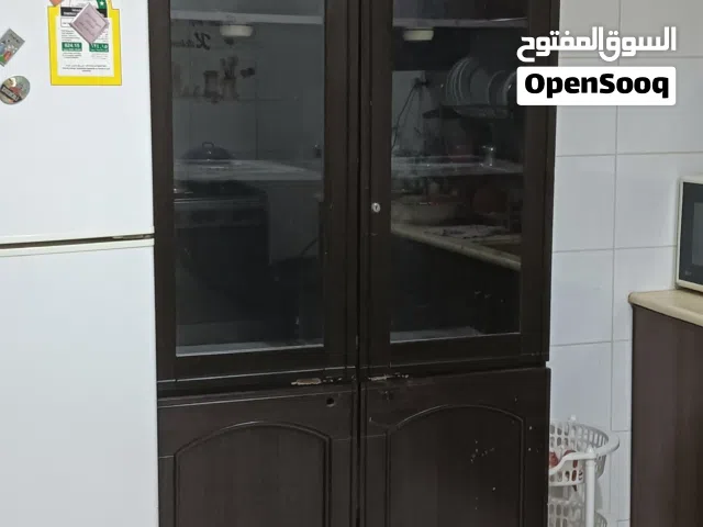 Kitchen storage cabinet