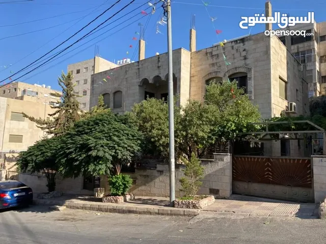 210 m2 3 Bedrooms Apartments for Sale in Amman Al Hashmi Al Shamali