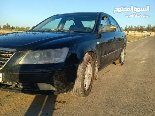 Used Hyundai Sonata in Tripoli