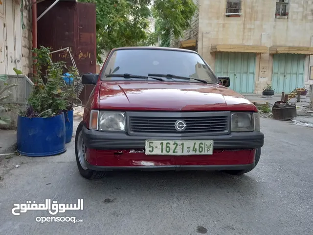 Opel Corsa 1986 in Nablus