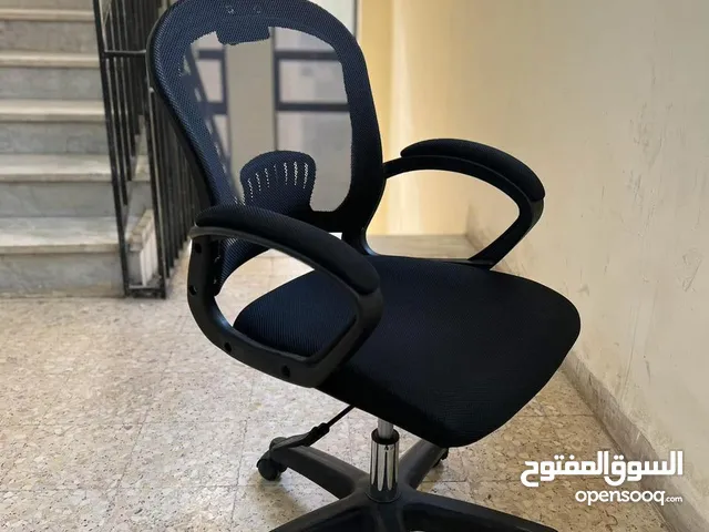 كرسي مكتب طبي مع مسند رقبه يتحمل اوزان مريح للجلسات الطويلة بسعرررر حصررري و مميز