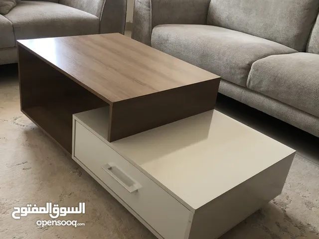 Almost New Coffee Table  Used Only 2 Months  Great Deal