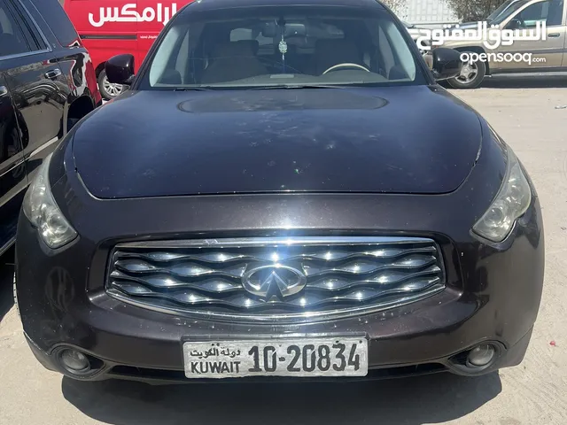 Used Infiniti FX35 in Hawally