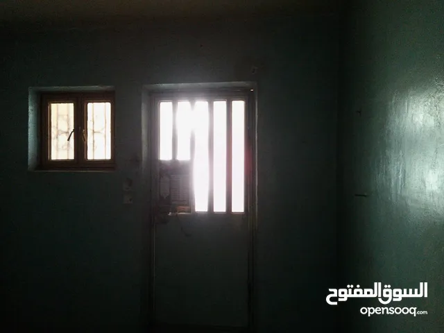 60 m2 3 Bedrooms Apartments for Sale in Basra Al Muwafaqiya