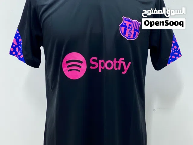 ملابس رياضية