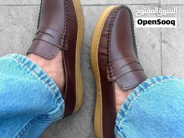 احذية رجالي جلد طبيعي الواحد 10 والثنين 15