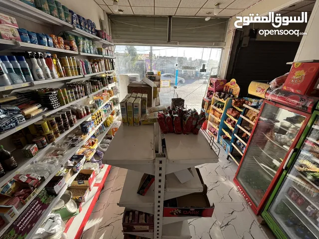 أسواق للبيع بسعر مناسب جداً