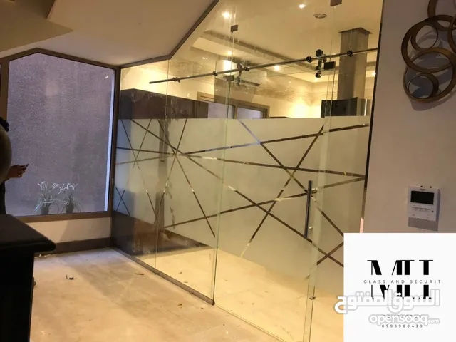(محمود حجيرللسيكوريت) زجاج سيكوريت: الأمان والأناقة في آن واحد. لحماية فائقة ومظهر عصري لمنزلك أو