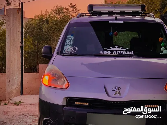 بيجو باتنرا 2014 ماتور جديد قير جديد بطارية جديد مزكان ثلج الفحص الف افحص وين بدك