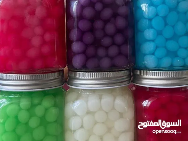 سارعوا سارعوا! هذه الجواهر الجميلة الصالحة للأكل تتشوّق لأن تتألق أمامكم. كونوا معنا فريدين ومتميزين