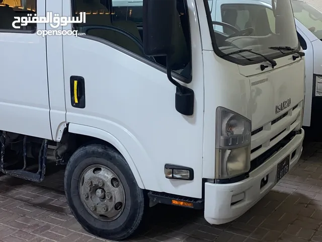 Used Isuzu Trooper in Doha