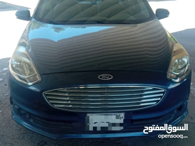 فورد اسكورت - موديل 2020 - ماكينة 1600 سي سي - 4 سلندر - عداد 119 الف - للبيع كاش او افساط