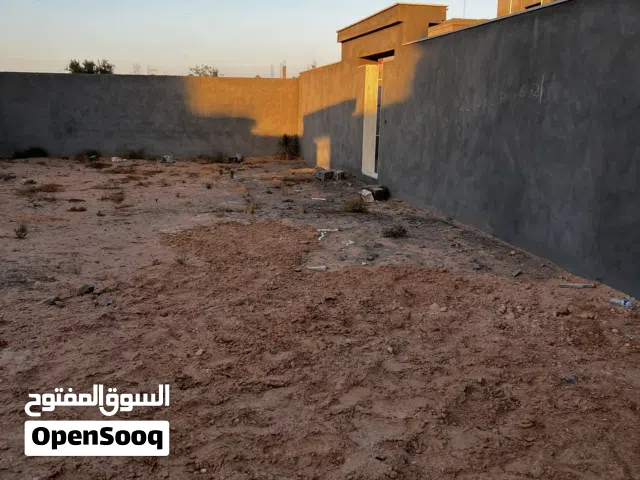 ارض سكنية مسورة بالكامل بسعر ممتاز