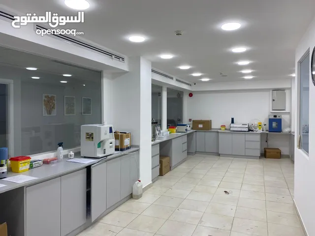 مختبر طبي مجهز بالكامل للبيع جبل عمان