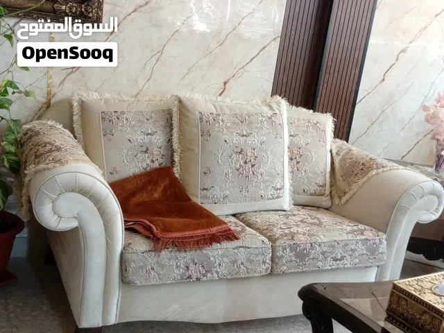 طقم كنب للبيع