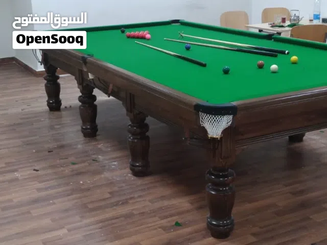 طاولة سنوكر تفضل محلي بجودة وصلابه مميزة جديد بل كرتونه مش مستعمل يوجد خدمه التوصيل و التركيب